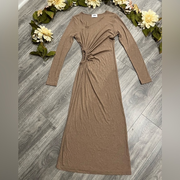 NWOT! Revolve LNA Ami Rib cut out Dress in Mushroom size S - Picture 6 of 12